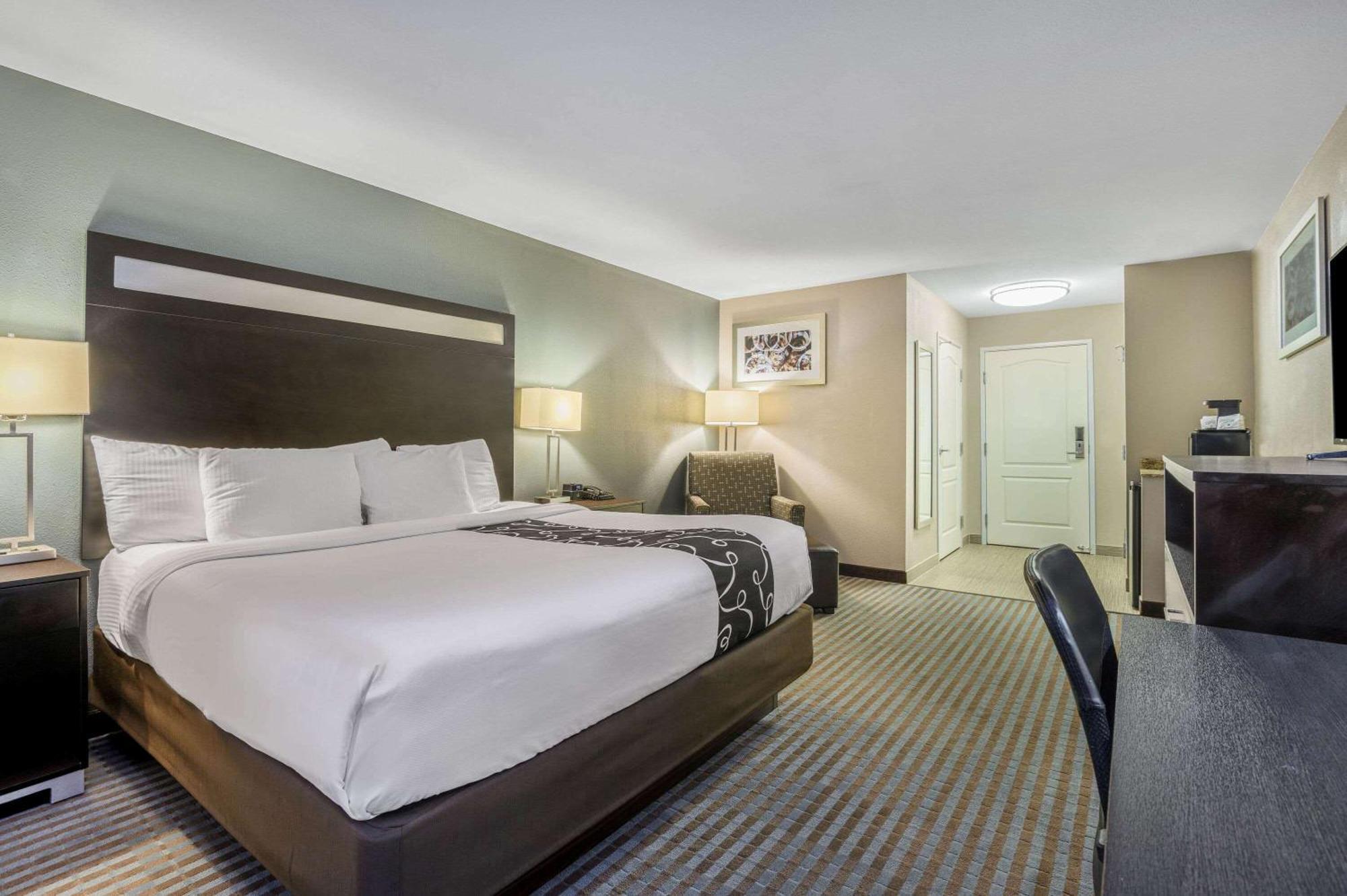 La Quinta Inn & Suites Casino And Bar By Wyndham Glendive Quarto foto